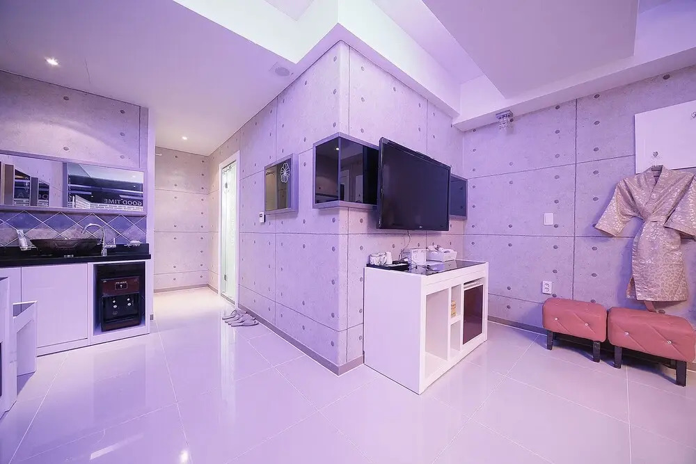 Gwangju Hanam Amare Hotel