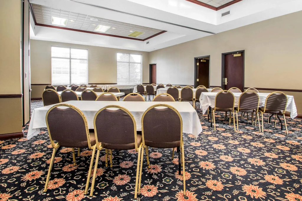 Comfort Suites Madison West