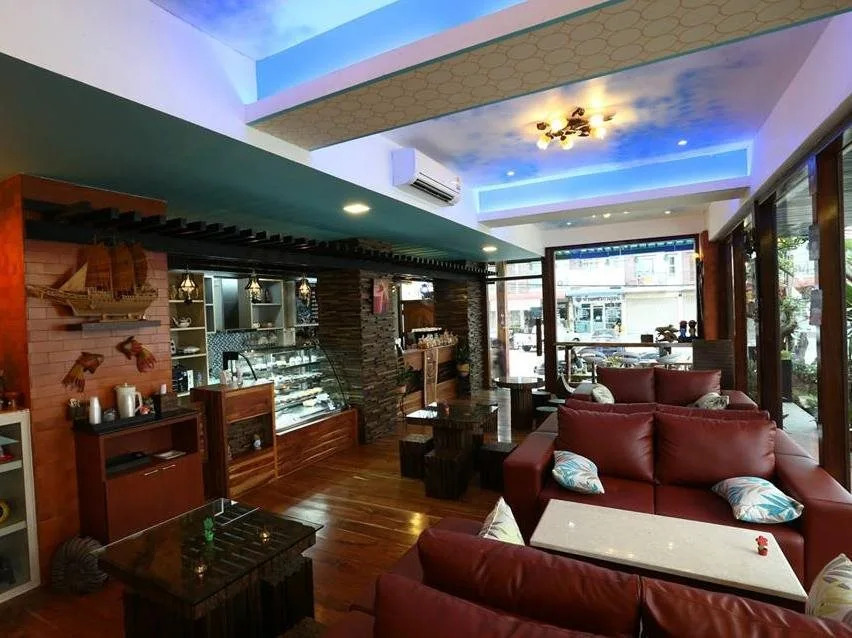 Namfah Boutique(น้ำฟ้า บูติก)