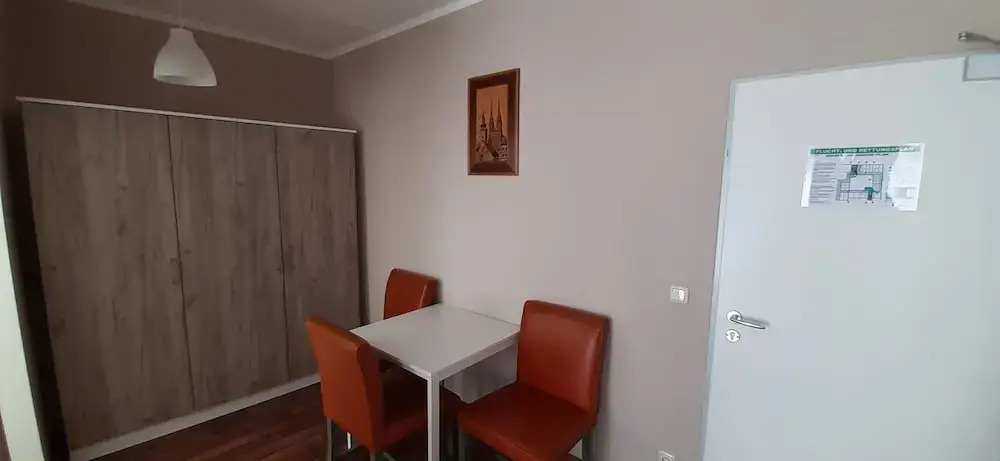 2-Rent Group Hostel Rooms&Apartments GKP2