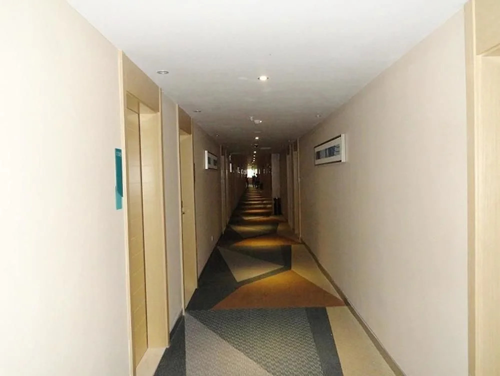 City Hotel
