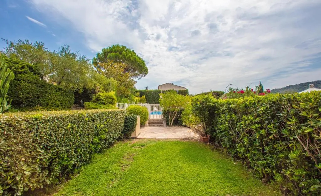Studios 10 & 11 BY HOTEL DES LICES