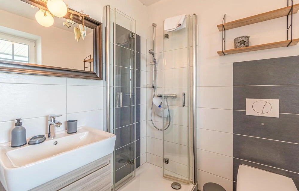 Amazing Home in Dagebüll With 4 Bedrooms, Sauna and Wifi