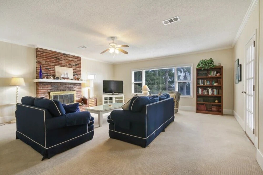 3690 S Fletcher - 4 Br Cottage