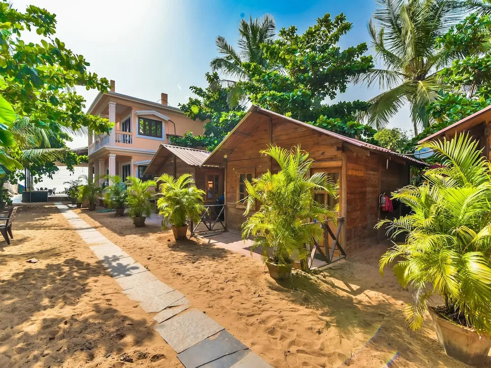 OYO 8041 Zac Beach Resort