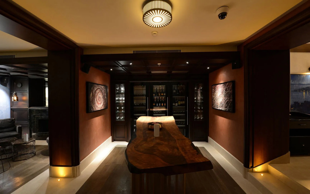 10 Karakoy