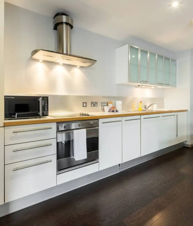 Contemporary 2 Bedroom Islington Apartment