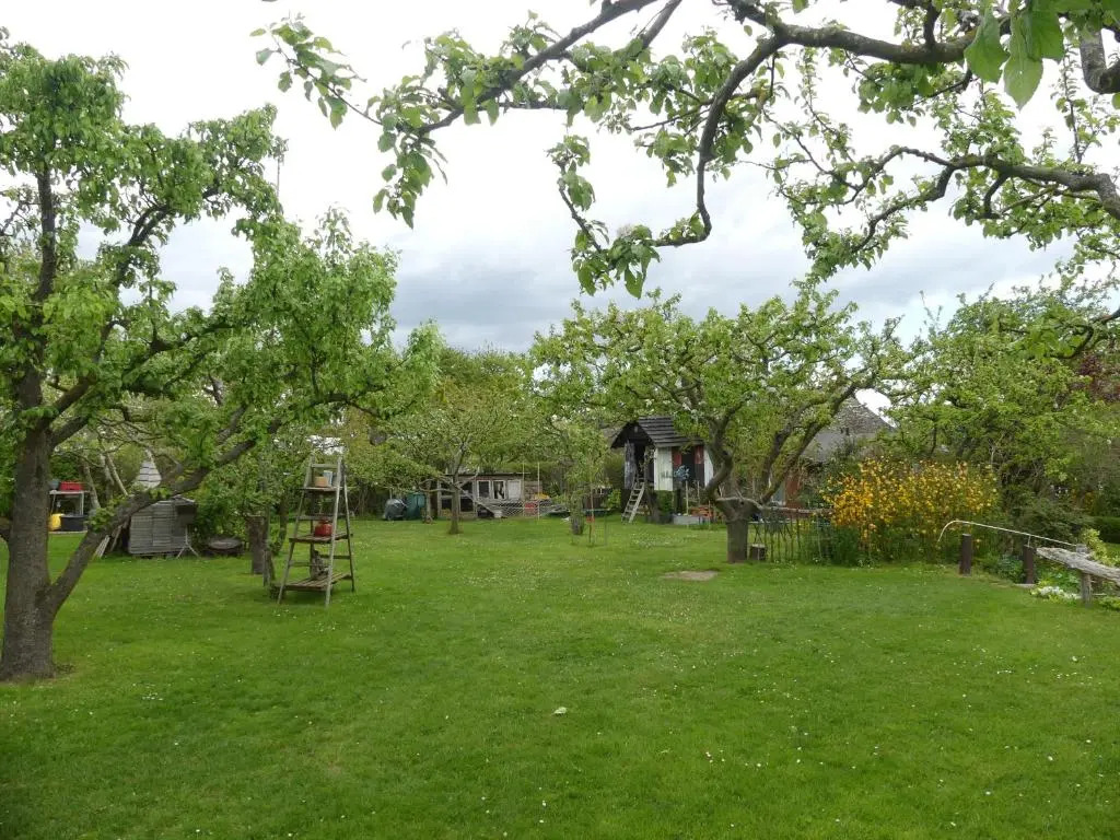 Ferienhaus Fischerhaus, Doppelhaushälfte, Terrasse und Garten, Lancken Granitz