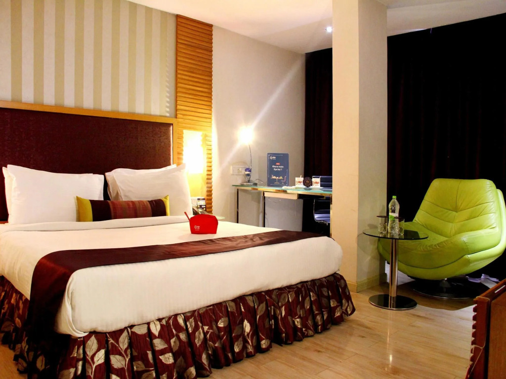 The Purple Leaf Hotels