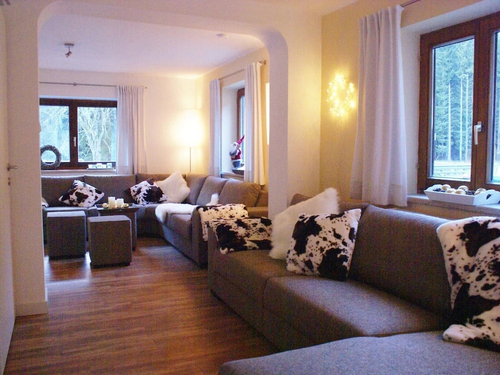 Luxury Chalet with Sauna near Ski Area in Salzburg