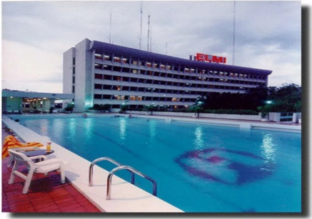 Elmi Hotel