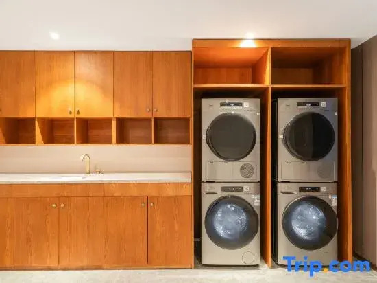 James Joyce Coffetel Hotel (Beijing Zhongguancun Subway Station Peking University)