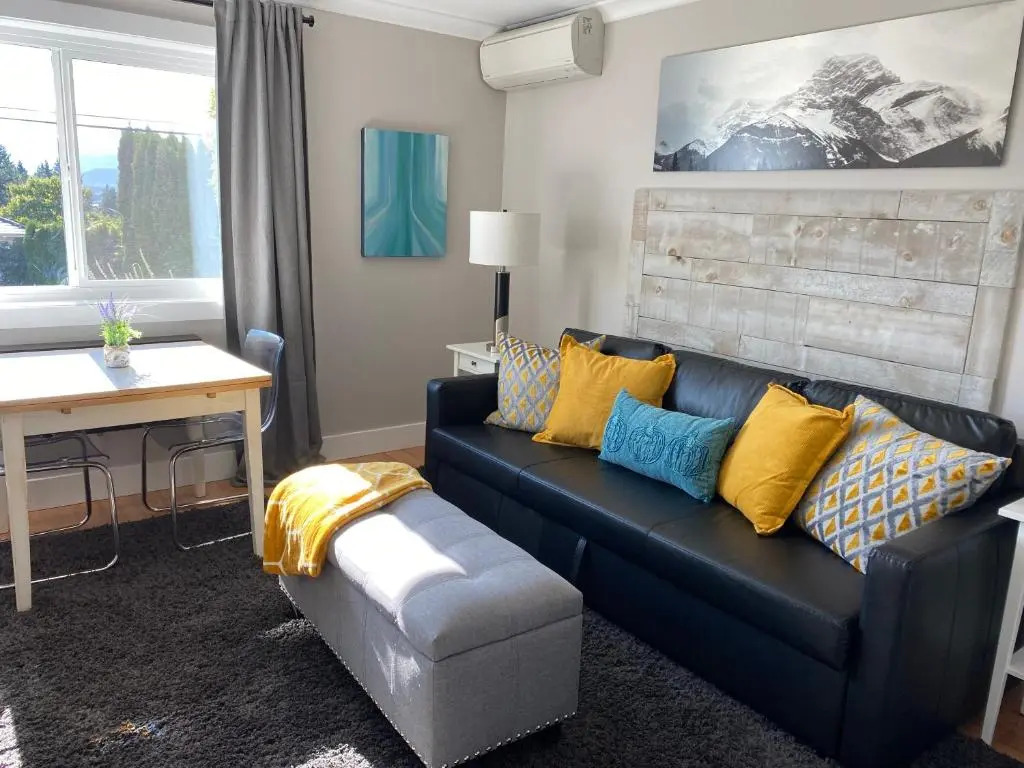 Panoramic view private 1 bedroom suite