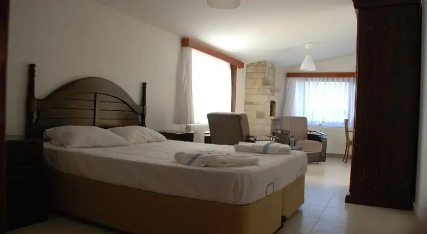 Enn Is Inn Hotel