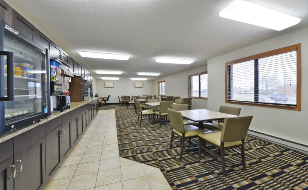 Americas Best Value Inn and Suites Bismarck