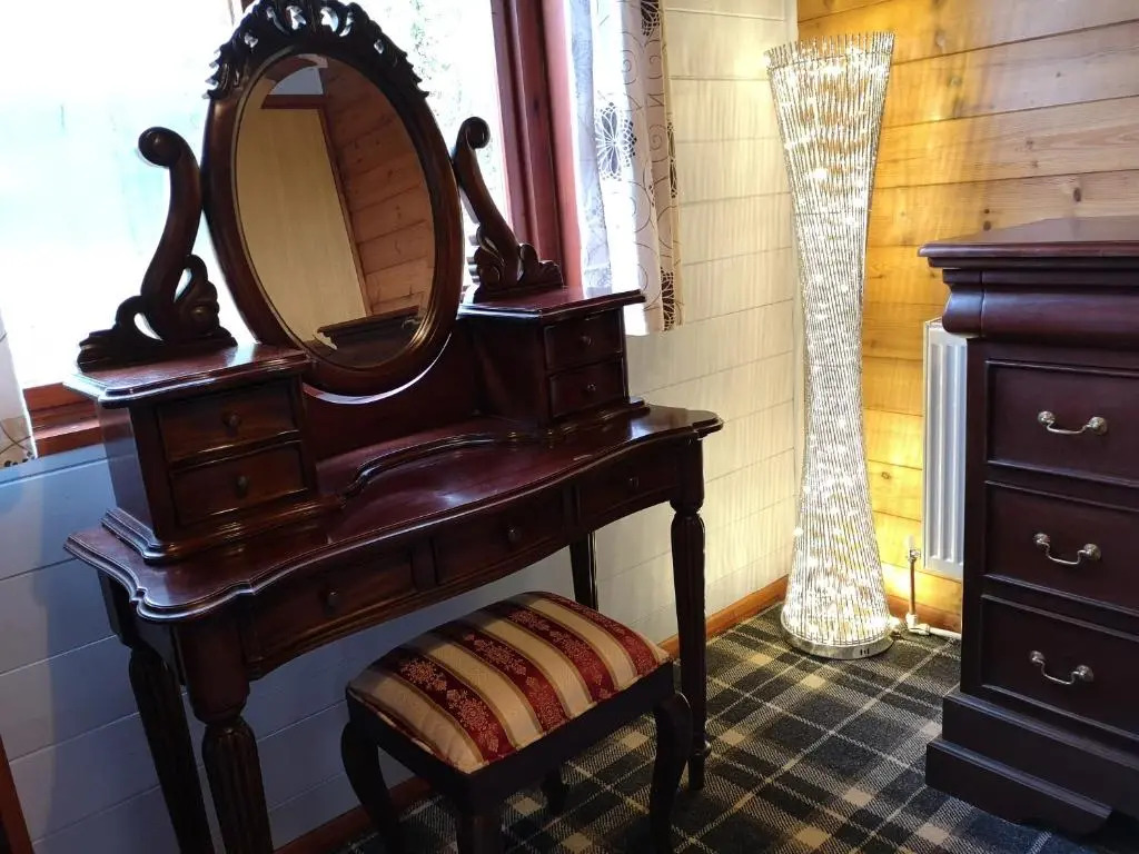 Magpie 5 Hot Tub HuntersMoon-Warminster-Bath-Wiltshire