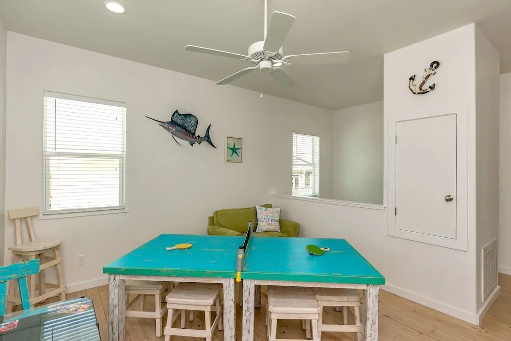 Feelin Tip-Sea 4Br Home