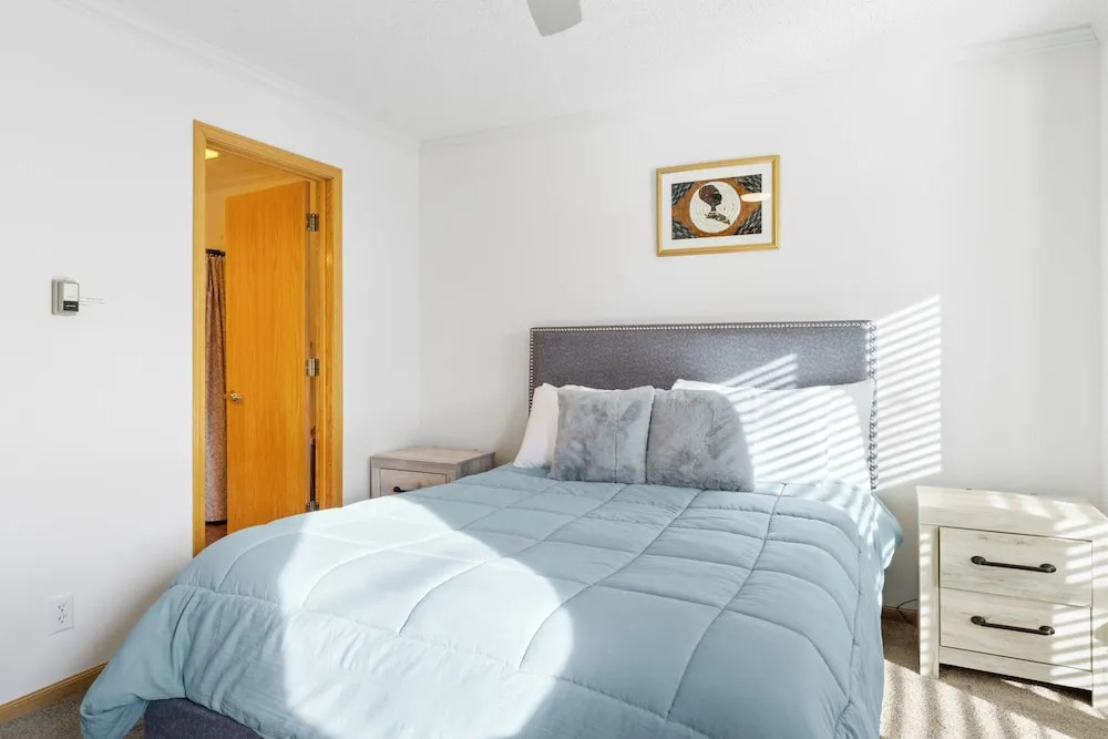Saddle Ridge Townhomes #253 : 2