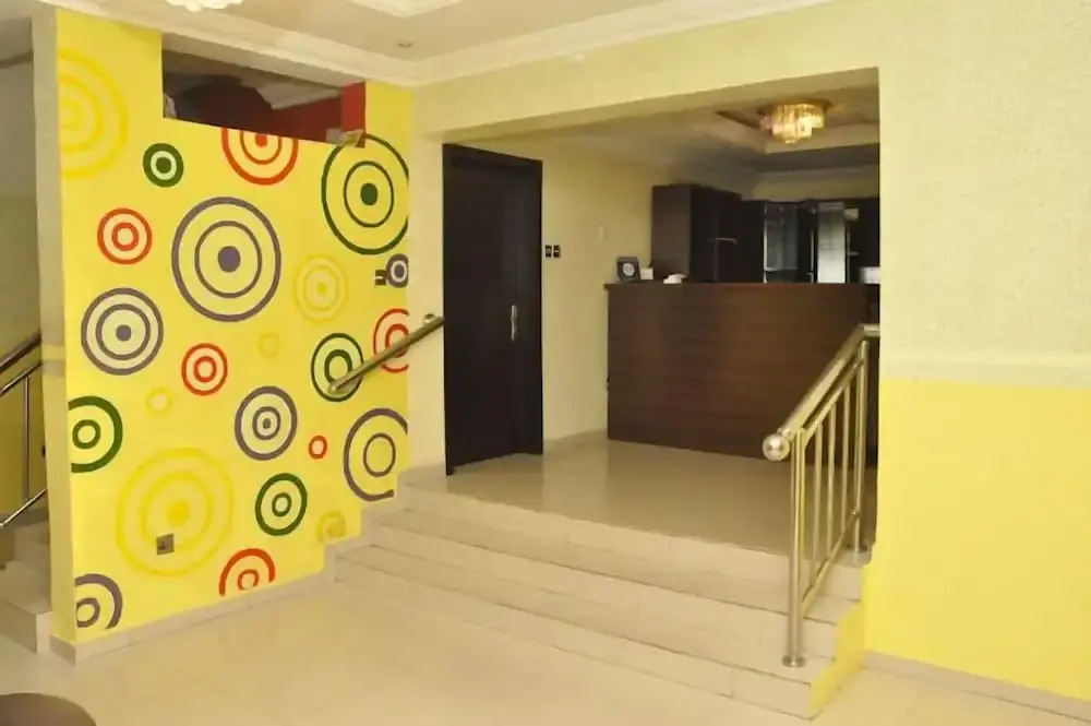 Keton Apartment