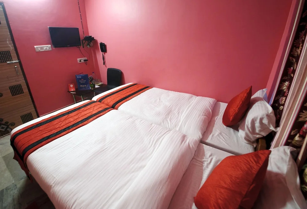 Omshanti Guest House A Boutique Hotel