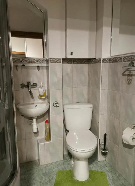 Velvet Trojdena 60 metrów do Szpitala Akademii medycznej