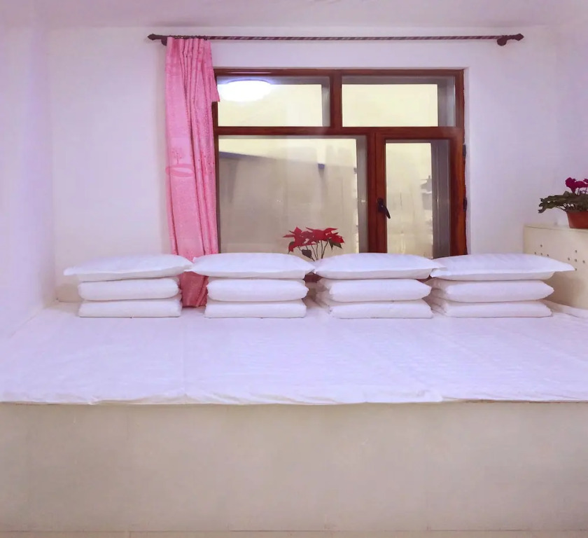 Rime Island Manzhaosongju Inn