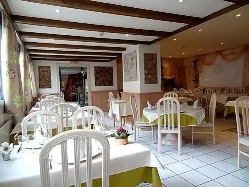 Hôtel- Restaurant Merveilles88