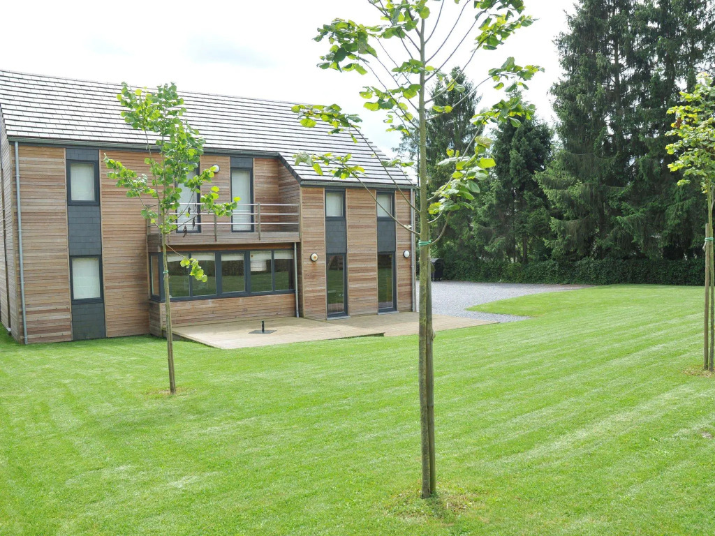 Durbuy, close to this holiday home in Enneille