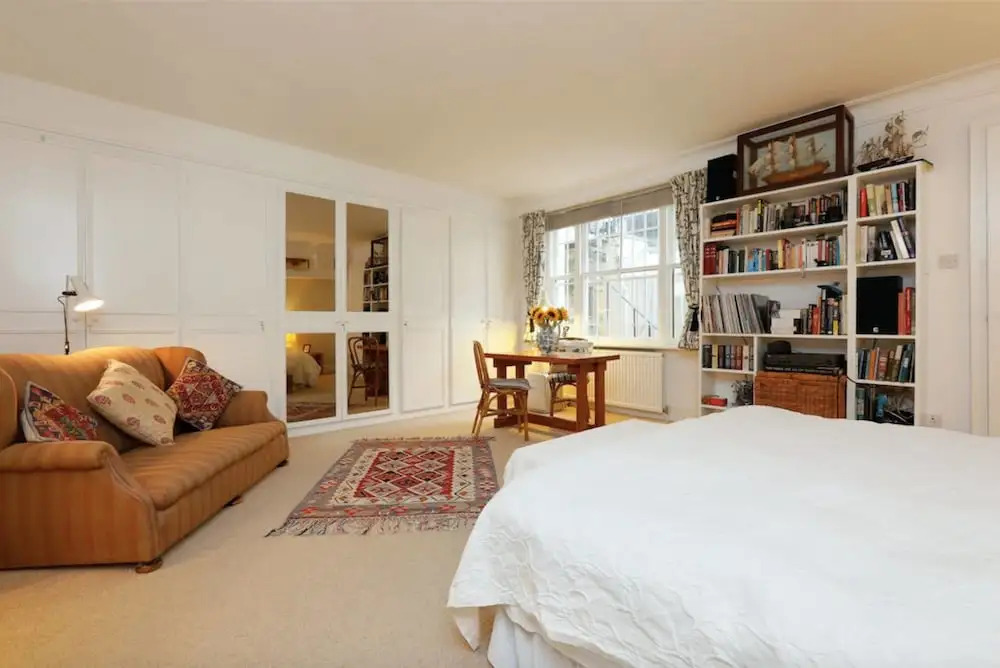 JOIVY 2 bed Flat by Maida Vale Tube & Shops