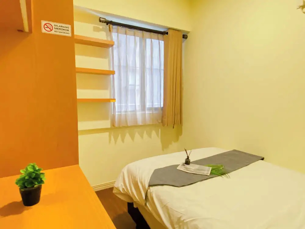 Homey And Roomy 3Br At Apartment Meikarta District 1