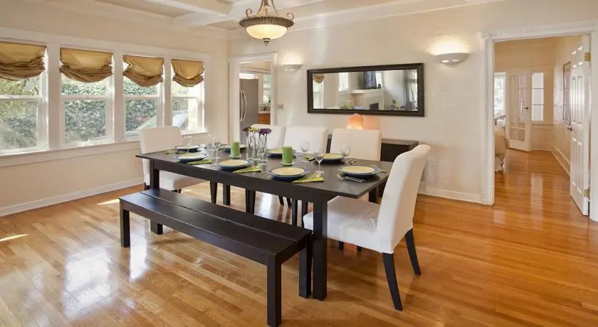 Hollywood Beachwood Retreat by LuxPads