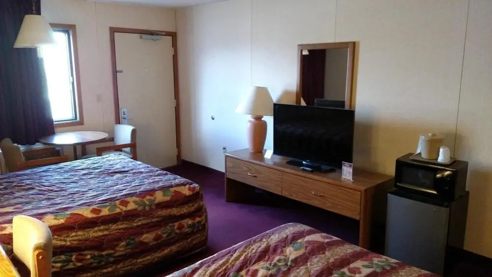 Beartooth Inn