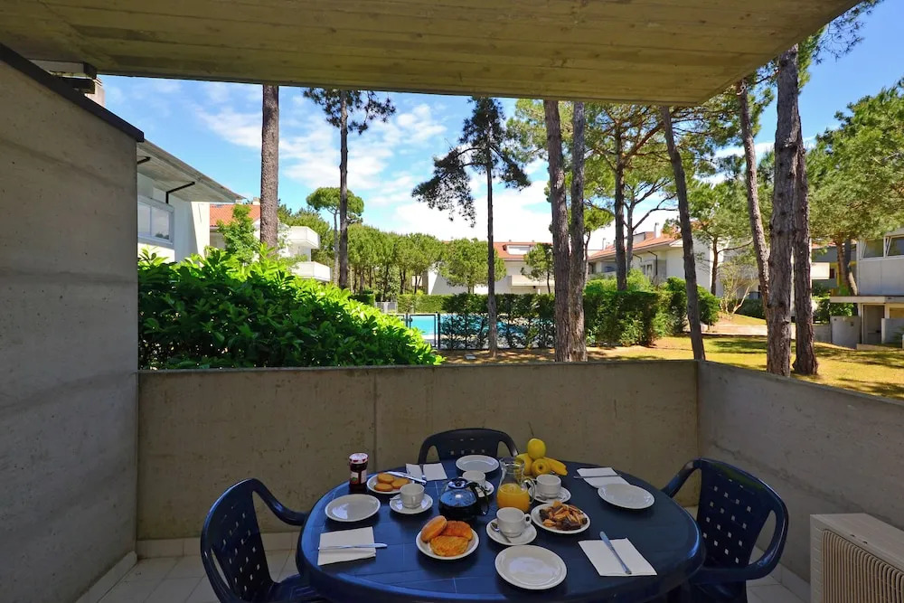 Ideal Equipped Retreat With Pool