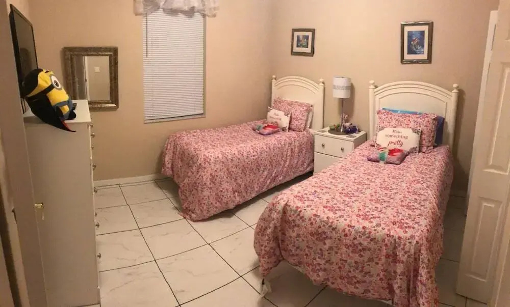 4 Br Calabay Parc Sleeps 10 - Dsv 2530