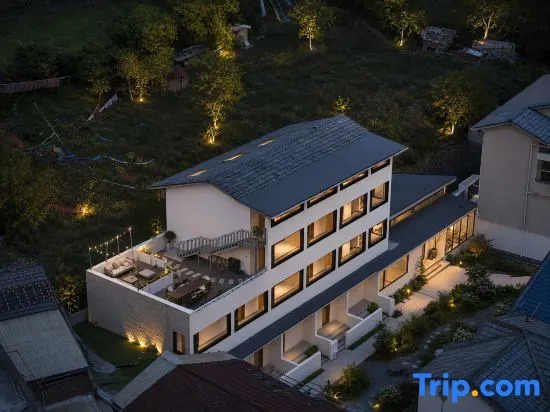 Cloud back to Sunsite Jiuzhai Wangshan Residence