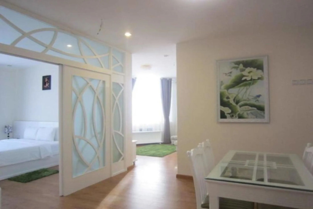 Queen Central Apartment Hotel