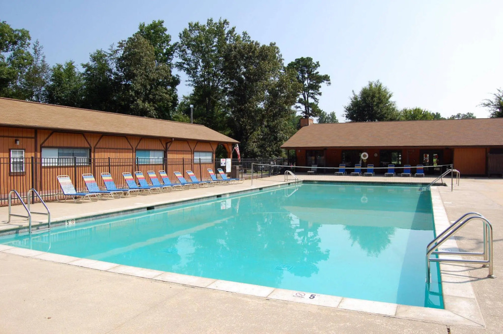 Forest Lake RV & Camping Resort