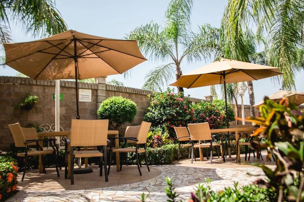 Hotel Maioris Kumate Culiacán