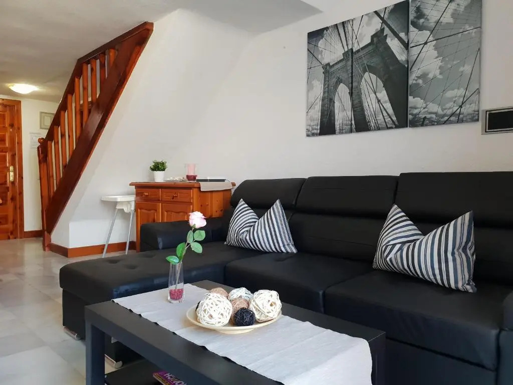 Duplex apartment No 4, close to sea and beach, heated pool, aircondition, wifi