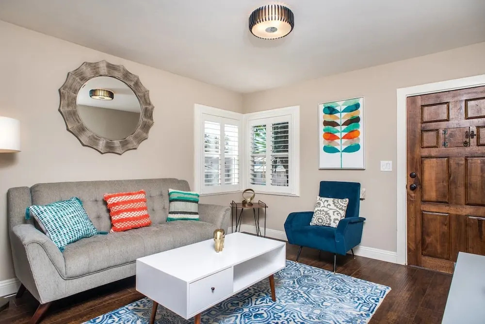 Charming 3br/2ba Craftsman Home by Domio