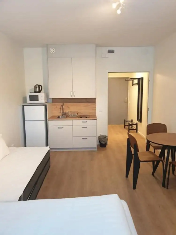 Ö Skärholmen 2-4-bed Apartment Stockholm 454