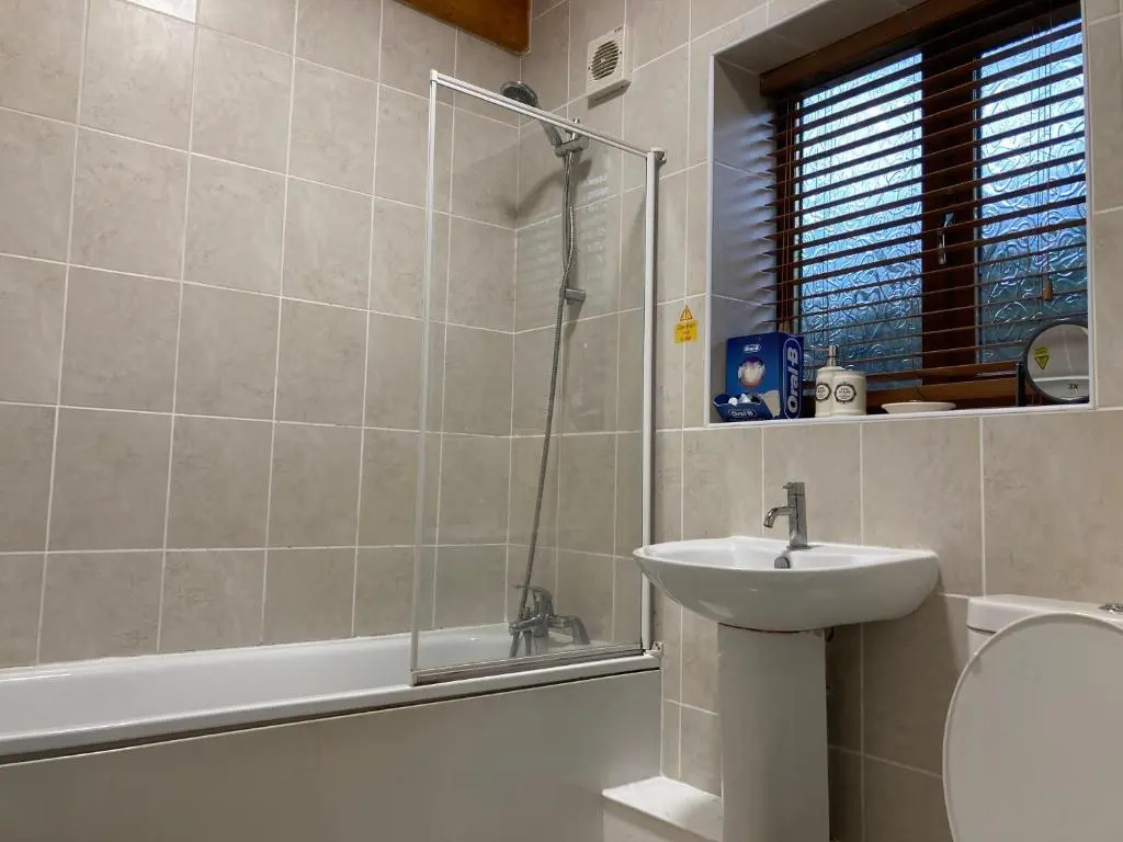 CV225AA Ground-Floor Flat Near Rugby School Self Check-in