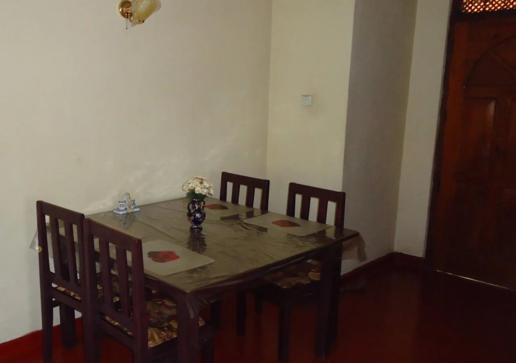 Kundasale Holiday Home