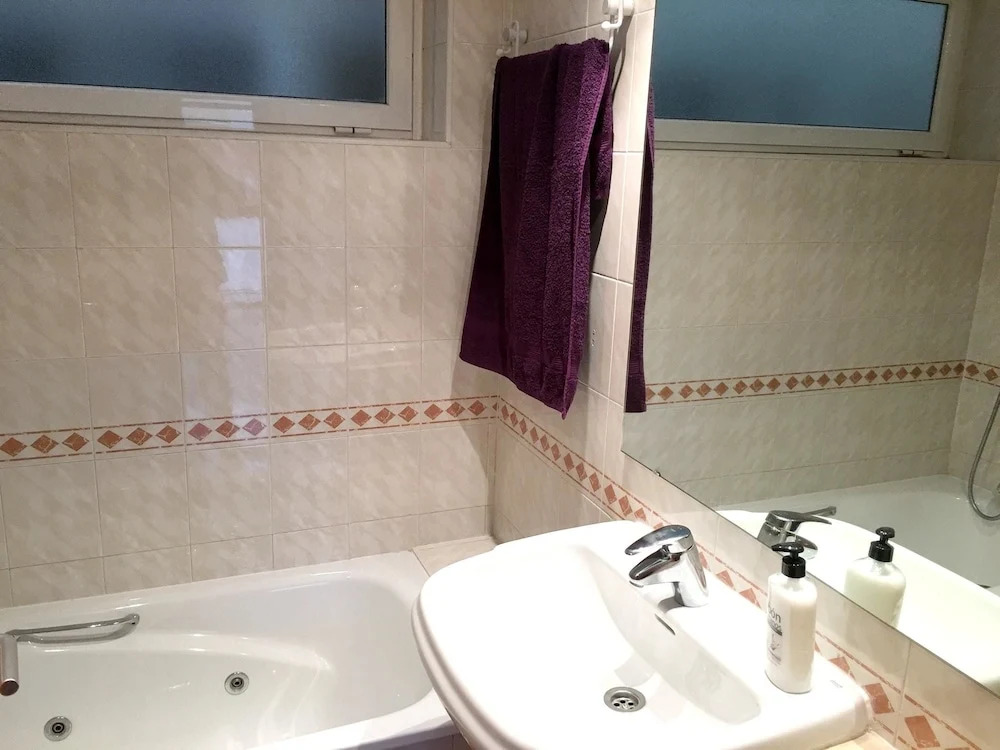 Apartment With 3 Bedrooms in Terrassa, With Wonderful City View, Pool