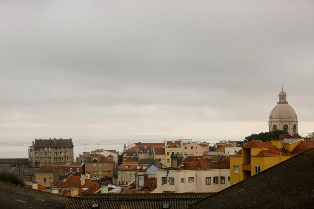 Enjoy Lisbon Graça 2