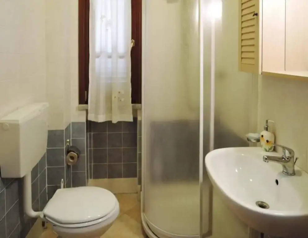 Apartment in Vinci With Pool & Wellness