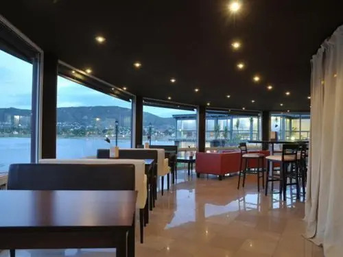 Lake Buenavista Apart Hotel & Suites