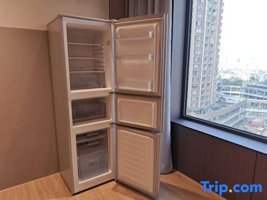 Kunming Holiday Inn Hotel (Guangfu Road Dashanghui Store)