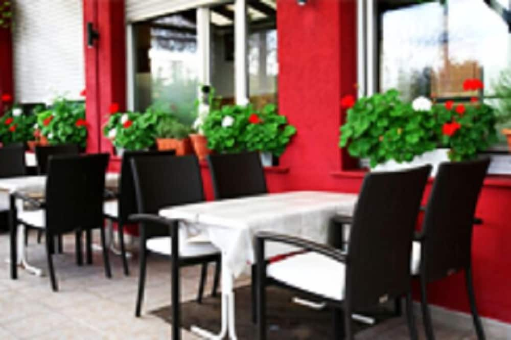 Hotel Restaurant Alexandros