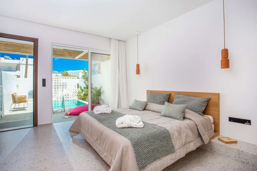 Kouros Exclusive Suites